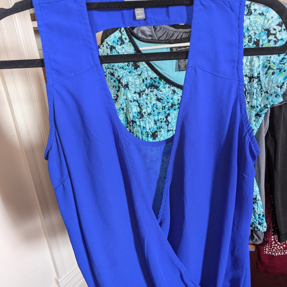 Blue Sleeveless Women's Top